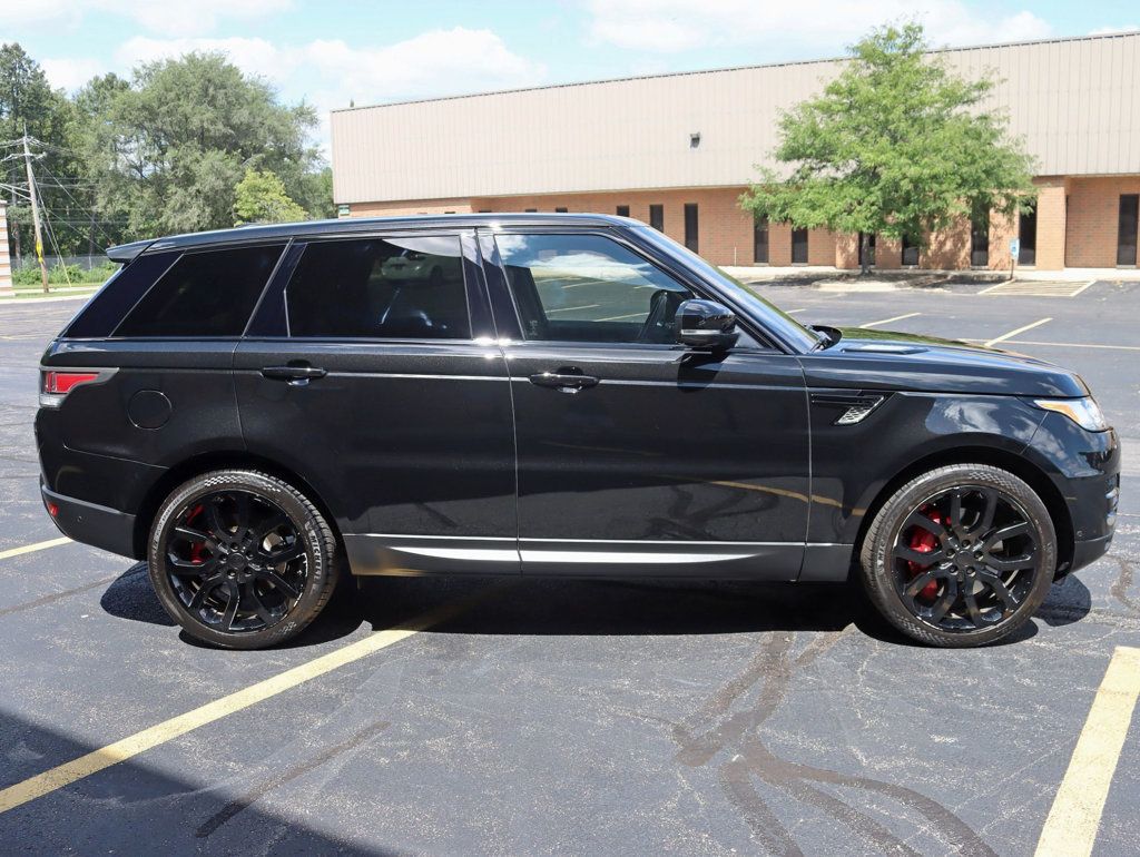 2016 Land Rover Range Rover Sport SuperCharged photo 9