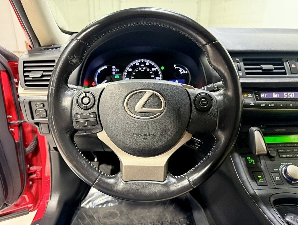 2016 Lexus CT 200h 5dr Sedan Hybrid - 22947684 - 9