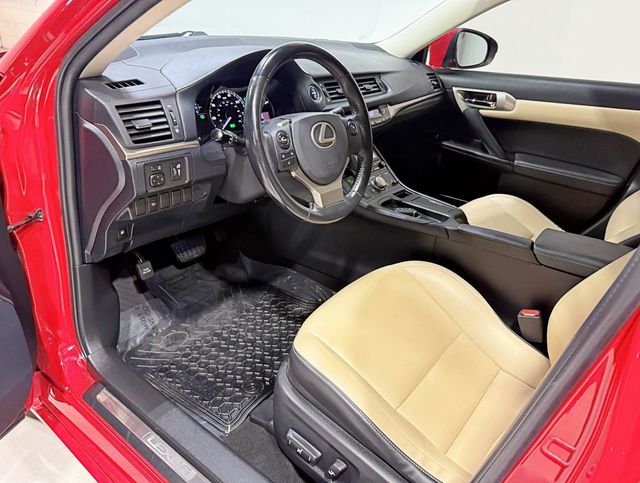 2016 Lexus CT 200h 5dr Sedan Hybrid - 22947684 - 22