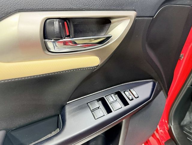 2016 Lexus CT 200h 5dr Sedan Hybrid - 22947684 - 25