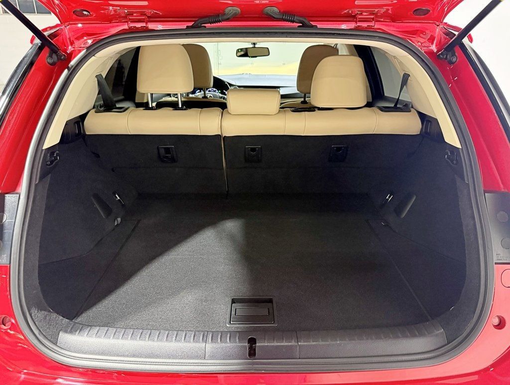 2016 Lexus CT 200h 5dr Sedan Hybrid - 22947684 - 30