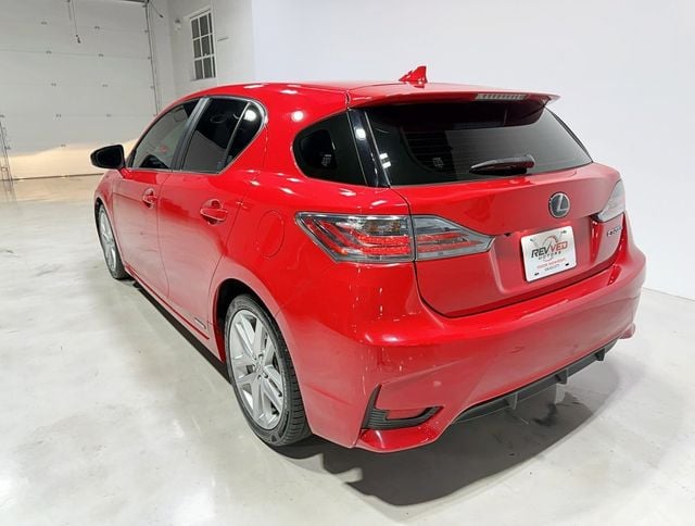 2016 Lexus CT 200h 5dr Sedan Hybrid - 22947684 - 4