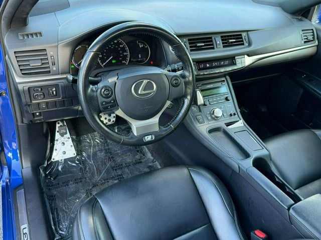 2016 Lexus CT 200h 5dr Sedan Hybrid - 23039699 - 9