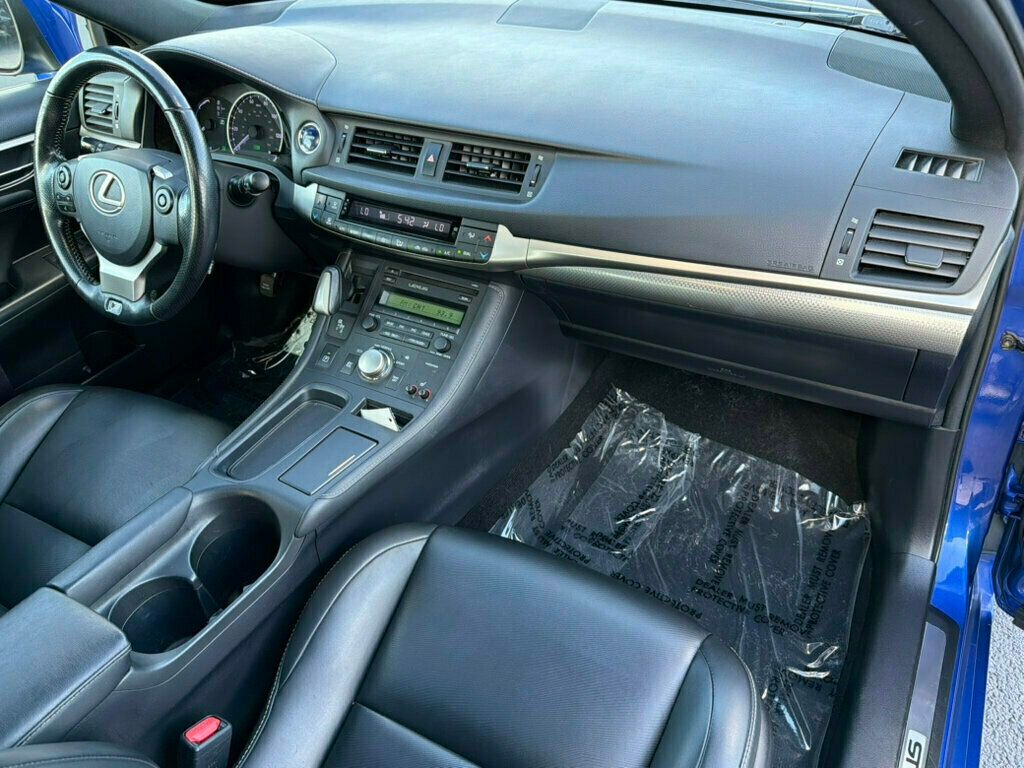 2016 Lexus CT 200h 5dr Sedan Hybrid - 23039699 - 10