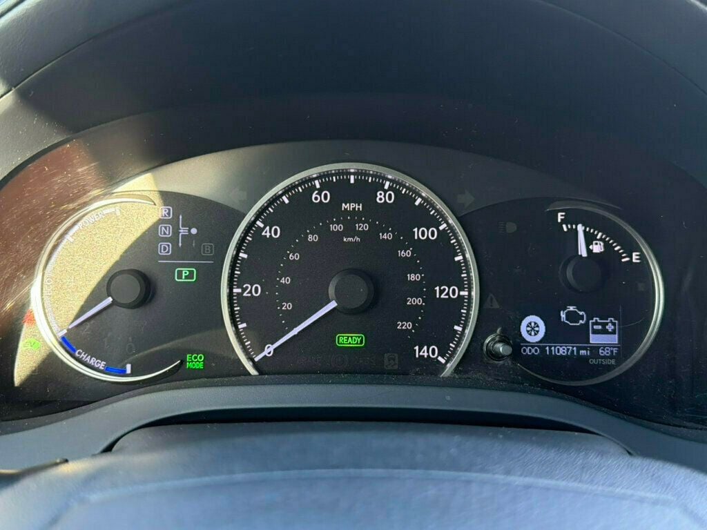 2016 Lexus CT 200h 5dr Sedan Hybrid - 23039699 - 33