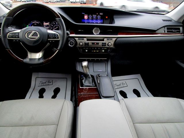 2016 Lexus ES 300h 4dr Sedan Hybrid - 22964541 - 1