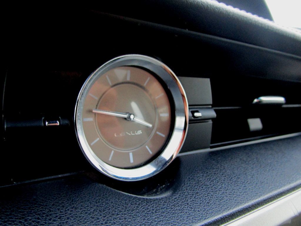 2016 Lexus ES 300h 4dr Sedan Hybrid - 22964541 - 27