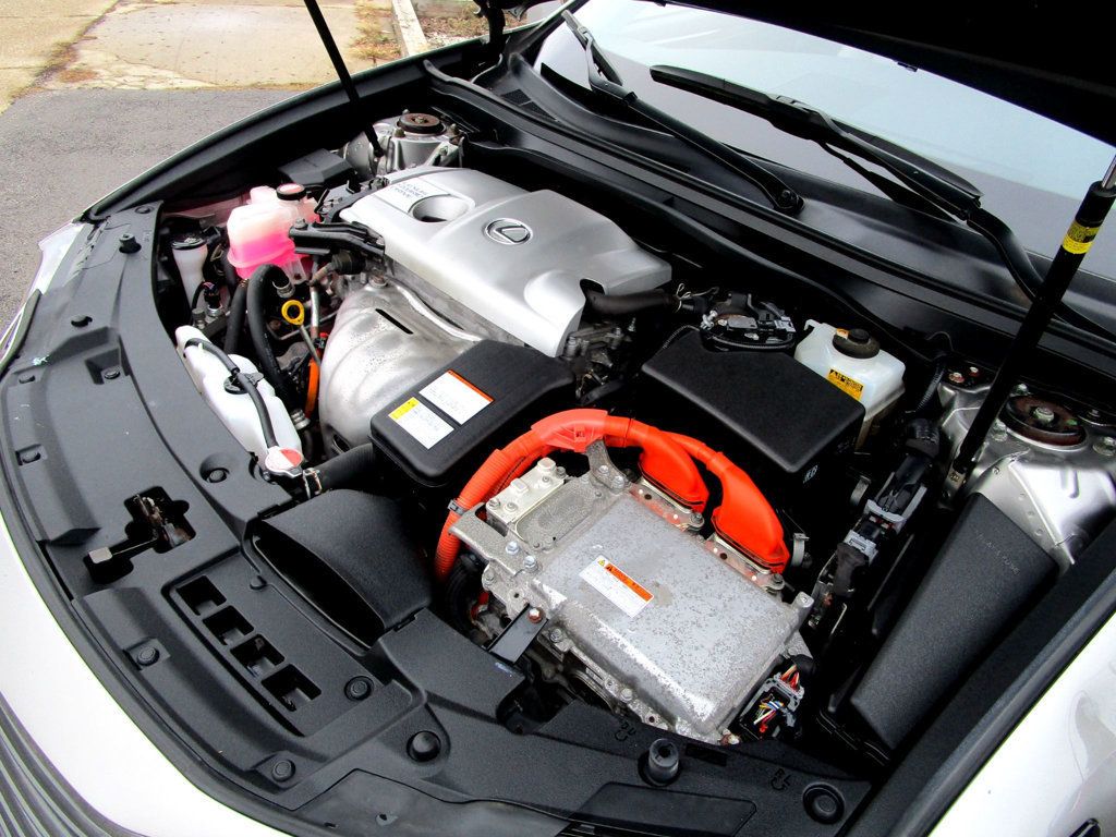 2016 Lexus ES 300h 4dr Sedan Hybrid - 22964541 - 39