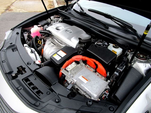 2016 Lexus ES 300h 4dr Sedan Hybrid - 22964541 - 39