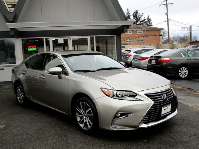 2016 Lexus ES 300h 4dr Sedan Hybrid - 22964541 - 6