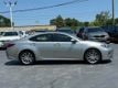 2016 Lexus ES 300h 4dr Sedan Hybrid - 23048697 - 17