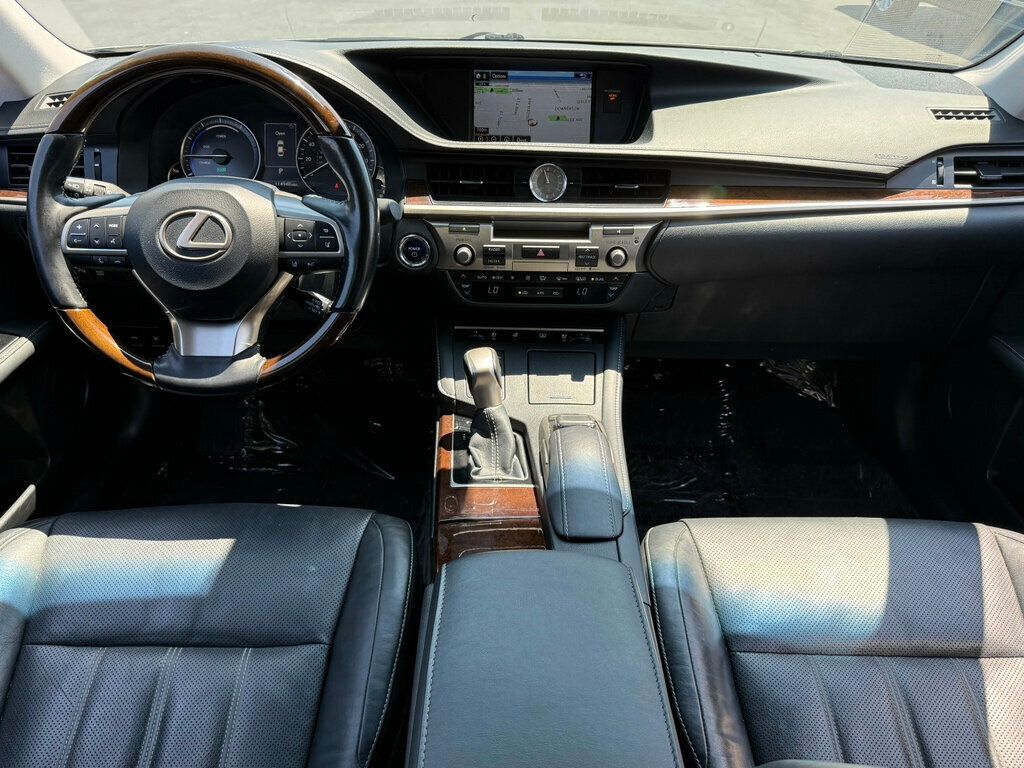 2016 Lexus ES 300h 4dr Sedan Hybrid - 23048697 - 1