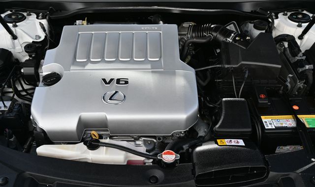 2016 Lexus ES 350 4dr Sedan - 22940180 - 15