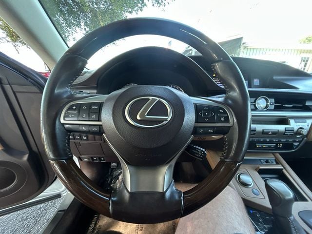 2016 Lexus ES 350 4dr Sedan - 23032635 - 14