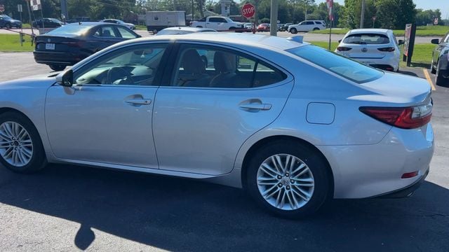 2016 Lexus ES 350 4dr Sedan - 23032635 - 5