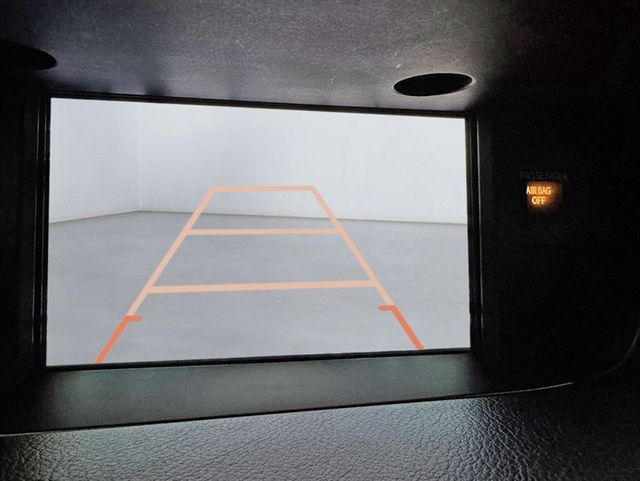 2016 Lexus ES 350 4dr Sedan - 22999107 - 17