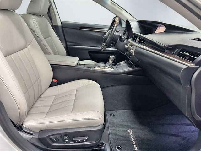 2016 Lexus ES 350 4dr Sedan - 22999107 - 24
