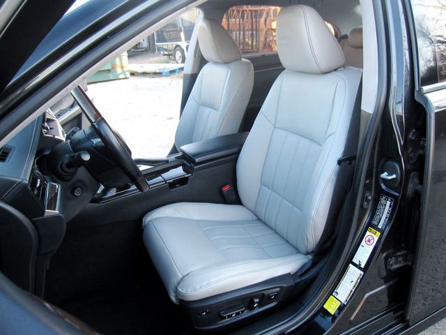 2016 Lexus ES 350 4dr Sedan - 23000986 - 17