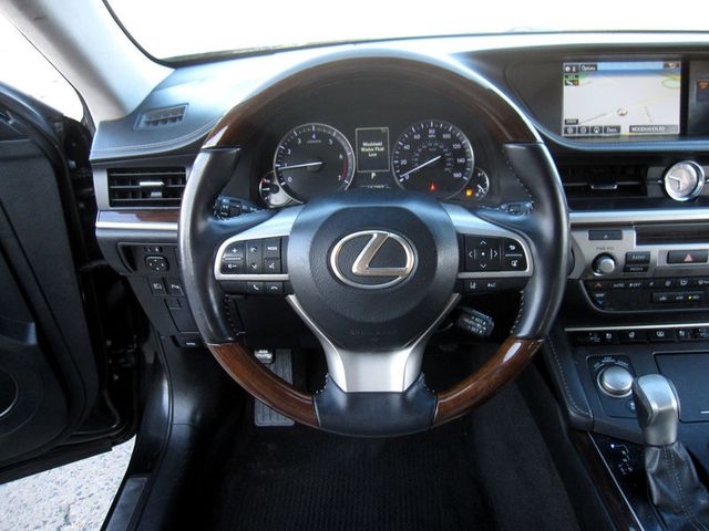 2016 Lexus ES 350 4dr Sedan - 23000986 - 19