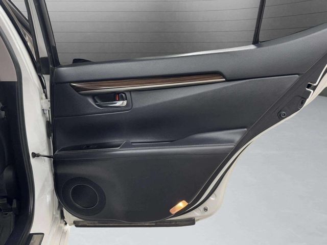 2016 Lexus ES 350 4dr Sedan - 22950318 - 19