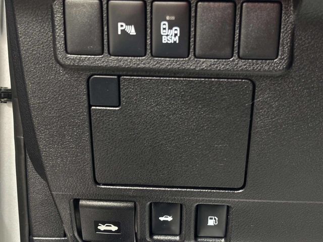 2016 Lexus ES 350 4dr Sedan - 23038125 - 29