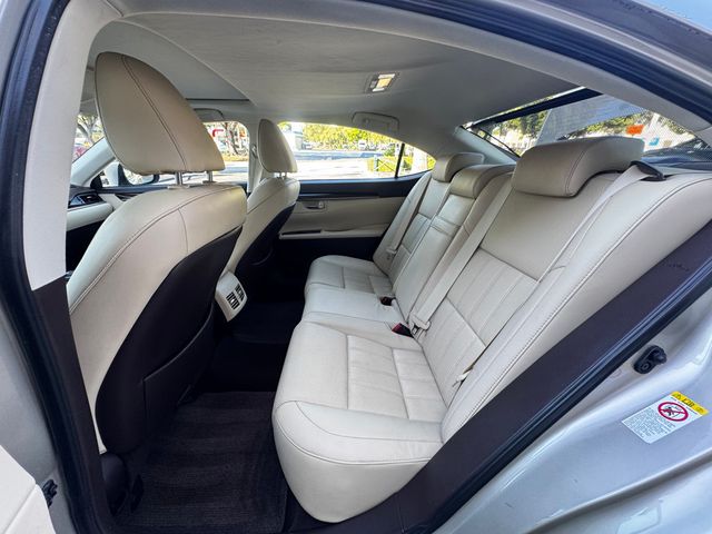 2016 Lexus ES 350 4dr Sedan - 22940882 - 13