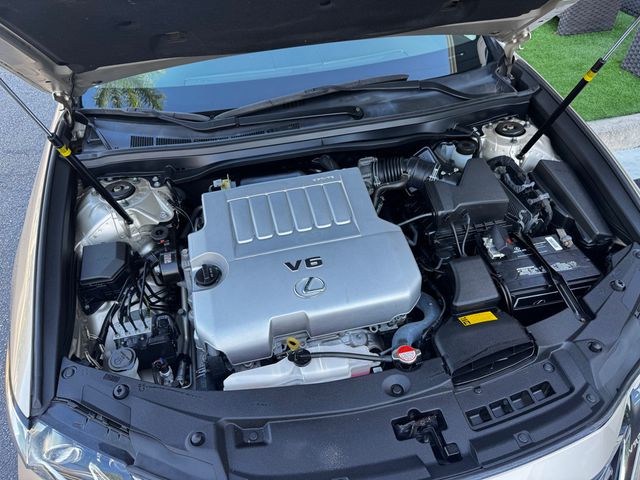 2016 Lexus ES 350 4dr Sedan - 22940882 - 17