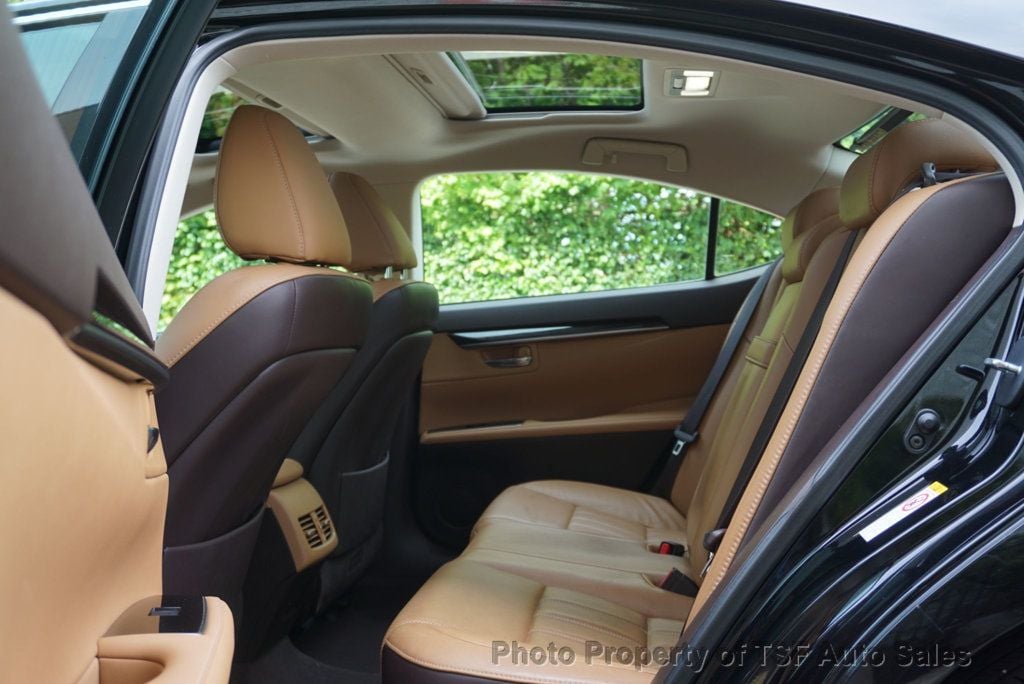 2016 Lexus ES 350 4dr Sedan LUXURY PKG PANO ROOF NAVI REAR CAM HOT&COOL SEATS  - 23017855 - 12