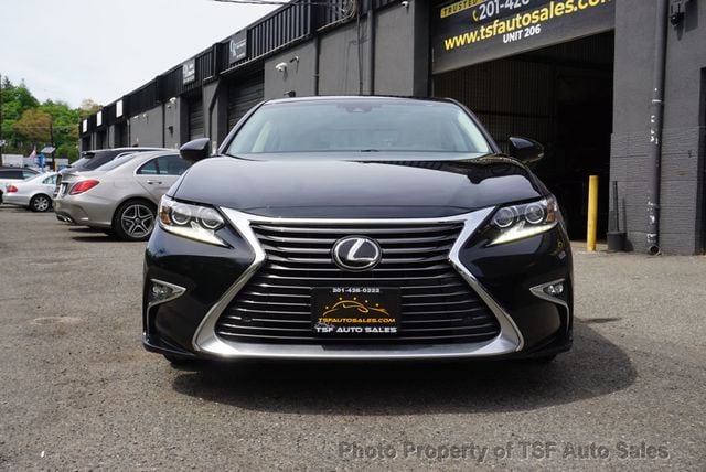 2016 Lexus ES 350 4dr Sedan LUXURY PKG PANO ROOF NAVI REAR CAM HOT&COOL SEATS  - 23017855 - 1