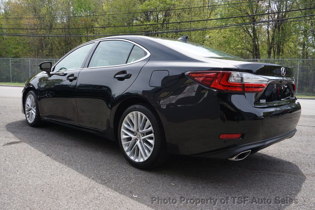 2016 Lexus ES 350 4dr Sedan LUXURY PKG PANO ROOF NAVI REAR CAM HOT&COOL SEATS  - 23017855 - 4