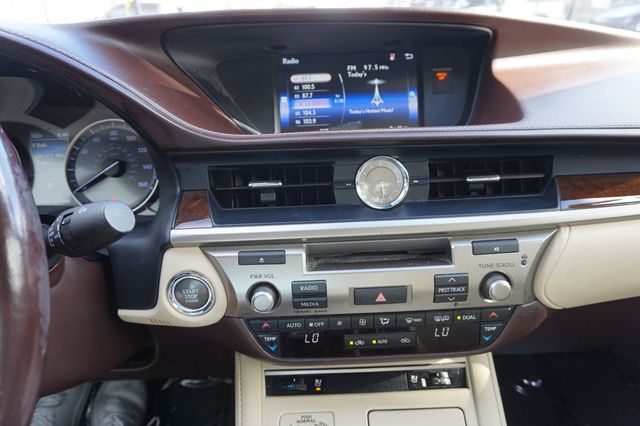 2016 Lexus ES 350 ONE OWNER,NAVIGAION,BACKUP CAMERA,MOON ROOF,PREMIUM PKG - 23053842 - 28