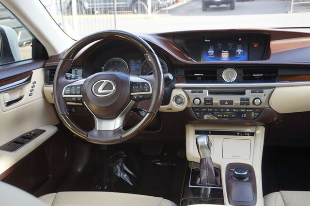 2016 Lexus ES 350 ONE OWNER,NAVIGAION,BACKUP CAMERA,MOON ROOF,PREMIUM PKG - 23053842 - 46