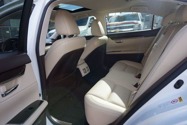 2016 Lexus ES 350 PREMIUM WHEELS, MOON ROOF, LEATHER SEATS, PUSH BUTTON START - 23053842 - 16