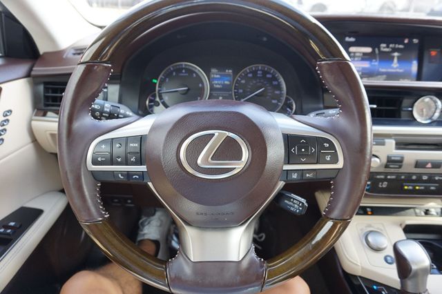 2016 Lexus ES 350 PREMIUM WHEELS, MOON ROOF, LEATHER SEATS, PUSH BUTTON START - 23053842 - 24
