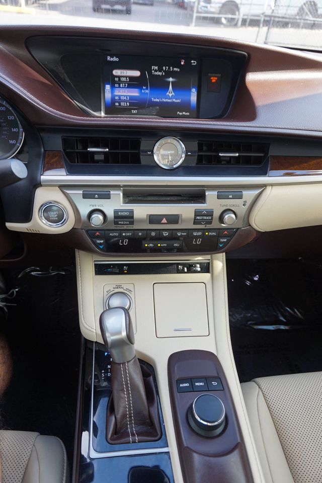 2016 Lexus ES 350 PREMIUM WHEELS, MOON ROOF, LEATHER SEATS, PUSH BUTTON START - 23053842 - 27