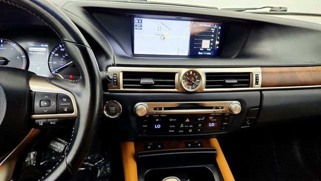 2016 Lexus GS 350 4dr Sedan AWD w/ Premium Pkg, Heated SW & Safety System+ - 23028821 - 17