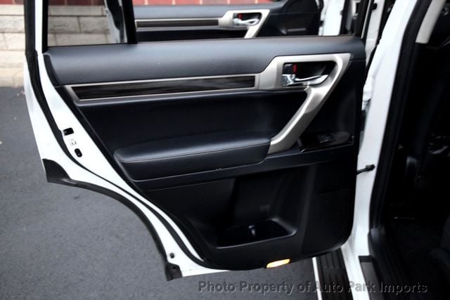 2016 Lexus GX 460 4WD 4dr - 22886663 - 40