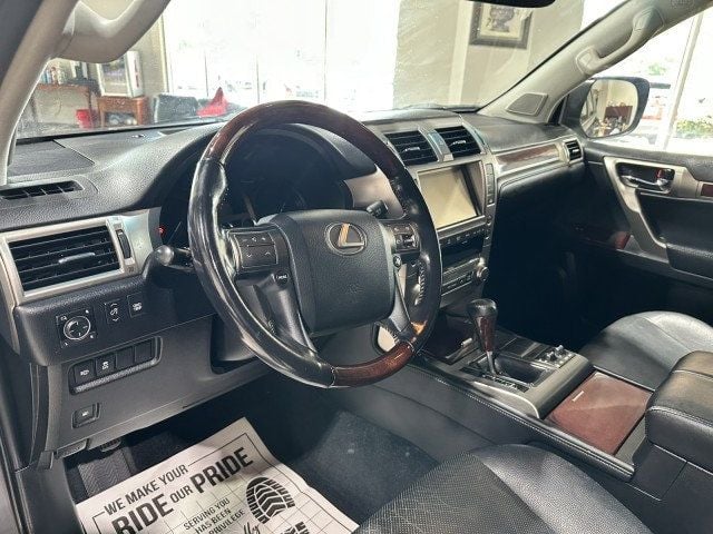2016 Lexus GX 460 4WD 4dr - 22893367 - 11