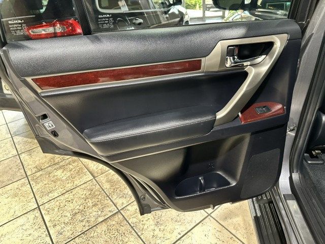 2016 Lexus GX 460 4WD 4dr - 22893367 - 21