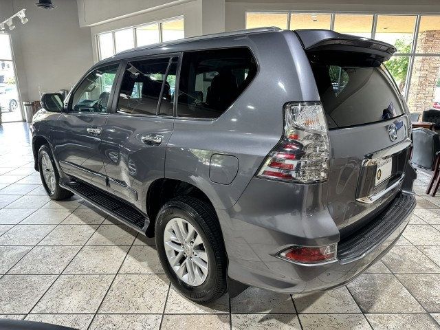 2016 Lexus GX 460 photo 4