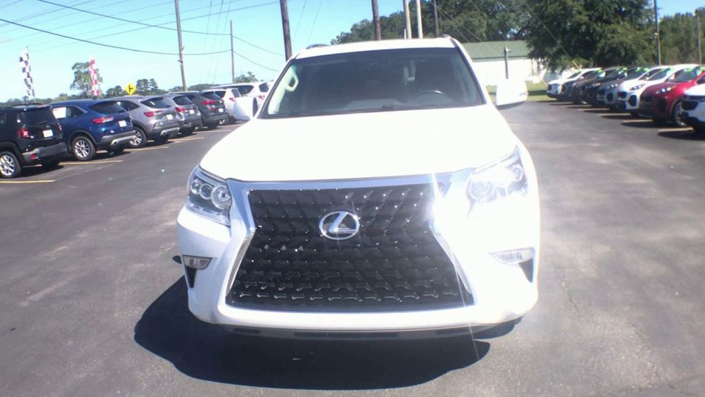 2016 Lexus GX 460 photo 3