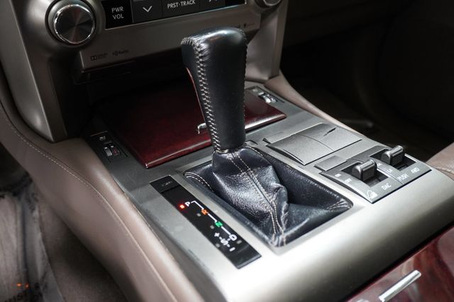 2016 Lexus GX 460 4WD 4dr - 22989748 - 24