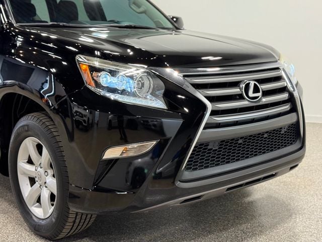 2016 Lexus GX 460 4WD 4dr - 22995435 - 26