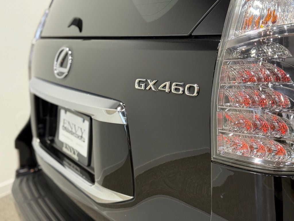 2016 Lexus GX 460 4WD 4dr - 22995435 - 28