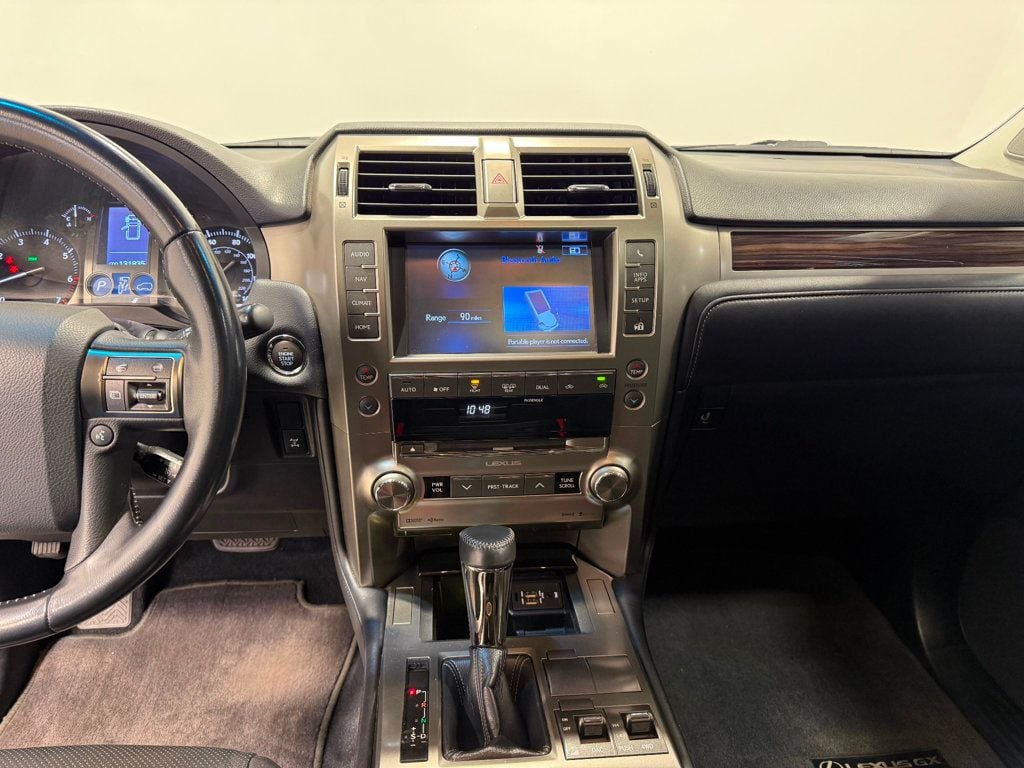 2016 Lexus GX 460 4WD 4dr - 22995435 - 38