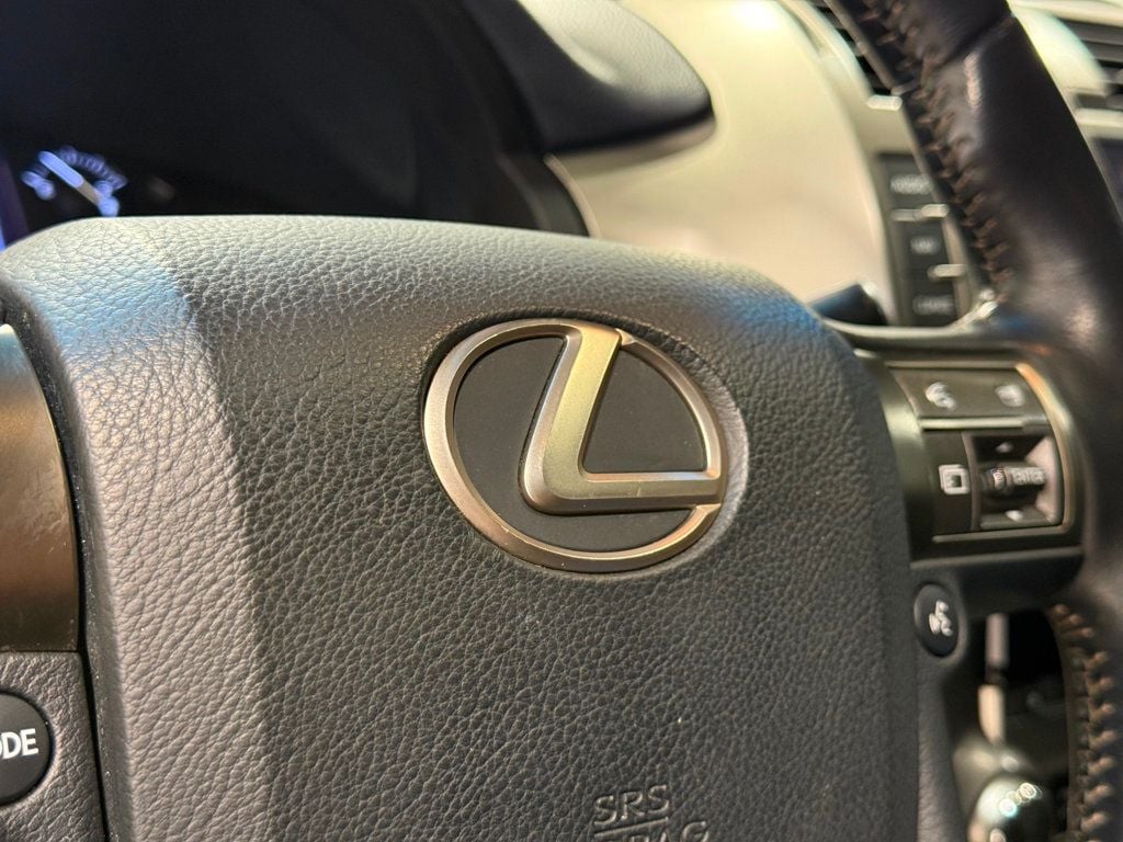 2016 Lexus GX 460 4WD 4dr - 22995435 - 39