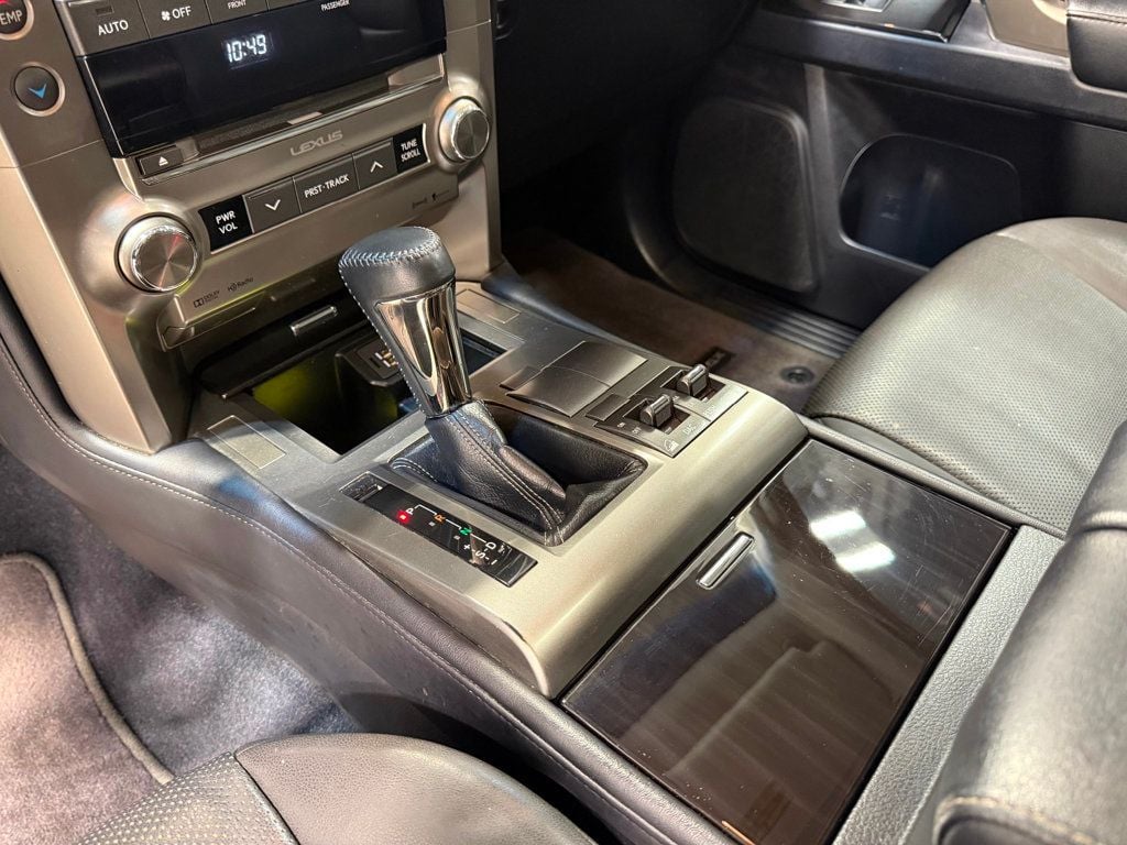 2016 Lexus GX 460 4WD 4dr - 22995435 - 41