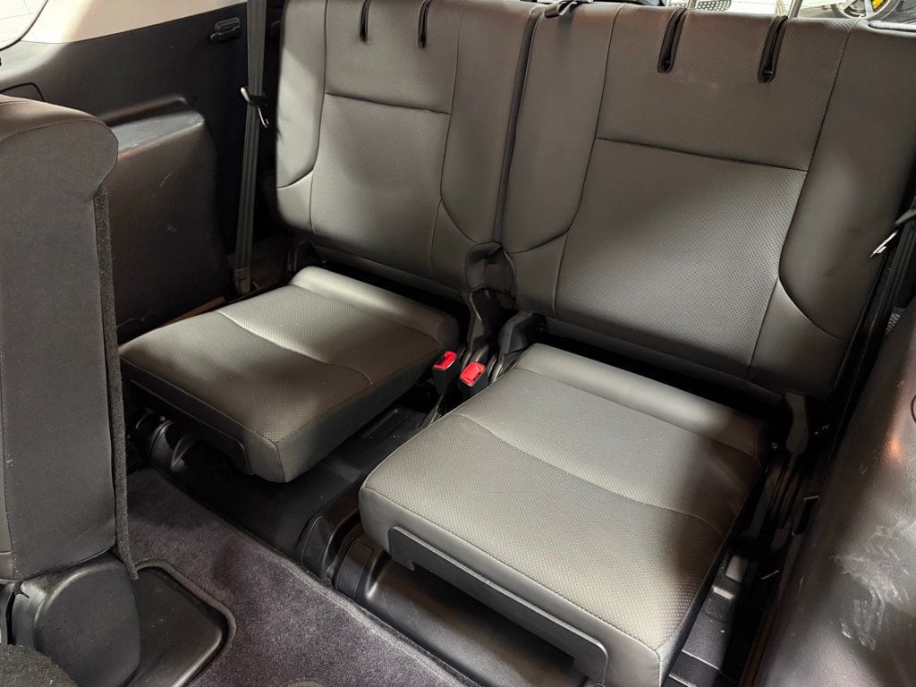 2016 Lexus GX 460 4WD 4dr - 22995435 - 51