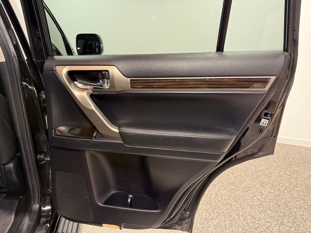2016 Lexus GX 460 4WD 4dr - 22995435 - 56
