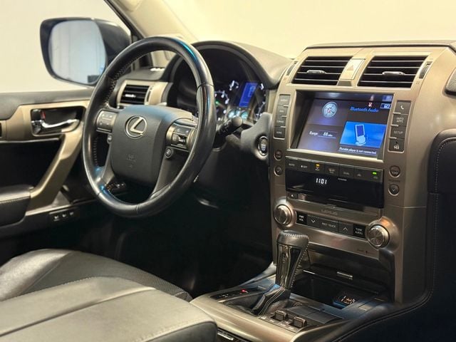 2016 Lexus GX 460 4WD 4dr - 22995435 - 57